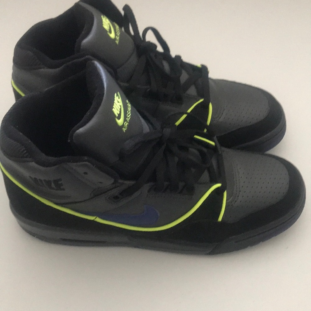 Nike air assault